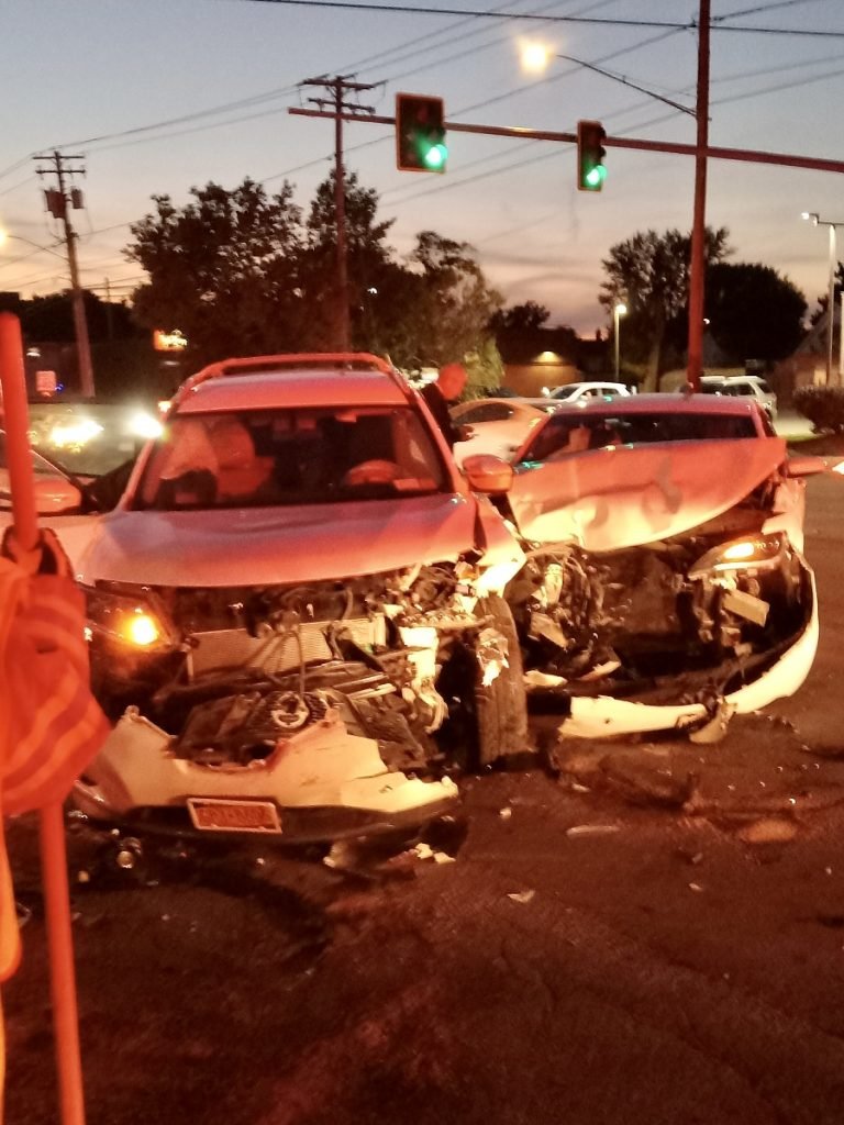 Head on Collision at 40mph - K&J Custom Dog Crates