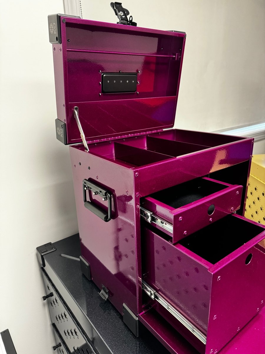 Aluminum Tack Box Canada – K&J Custom Dog Crates